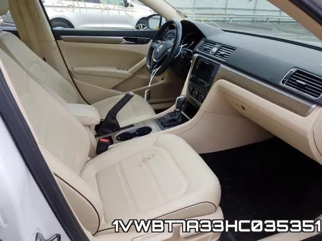 1VWBT7A33HC035351_5.webp