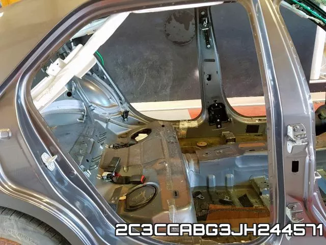 2C3CCABG3JH244571_6.webp