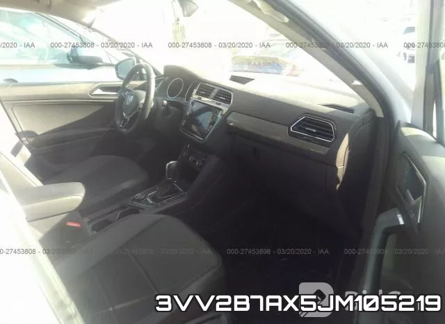 3VV2B7AX5JM105219_5.webp