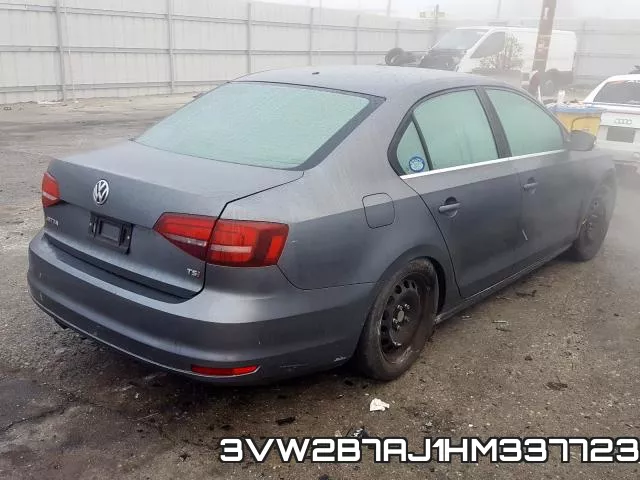 3VW2B7AJ1HM337723_4.webp