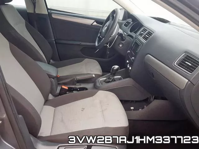 3VW2B7AJ1HM337723_5.webp
