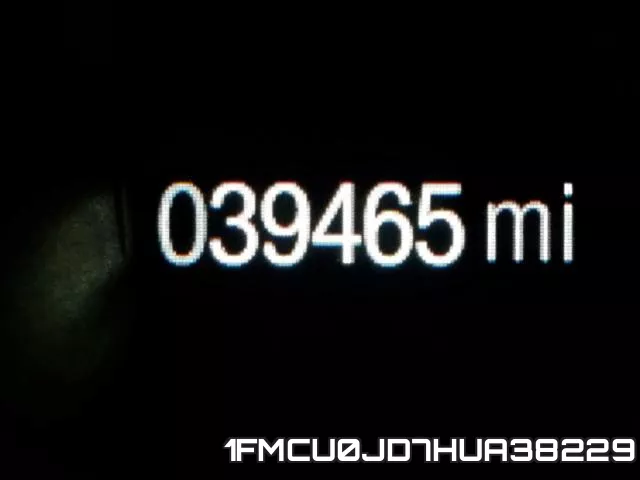 1FMCU0JD7HUA38229_8.webp