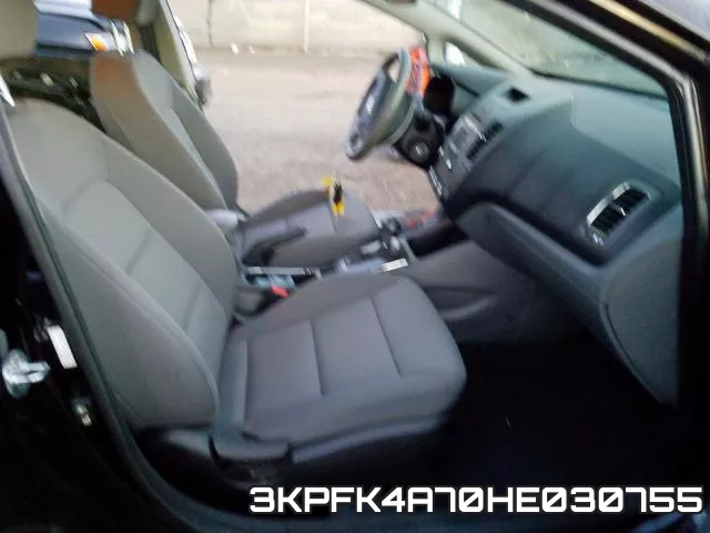 3KPFK4A70HE030755_5.webp