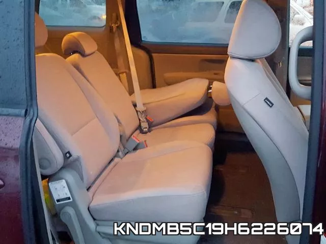 KNDMB5C19H6226074