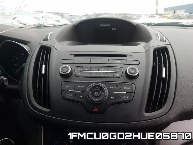 1FMCU0GD2HUE05870_9.webp