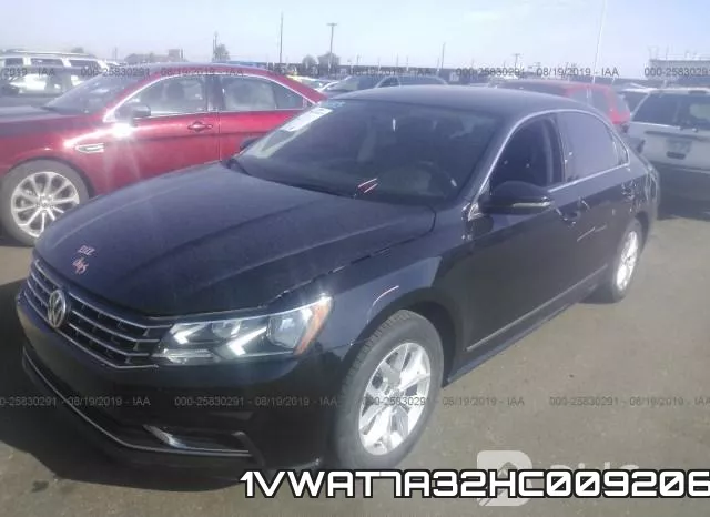 1VWAT7A32HC009206_2.webp