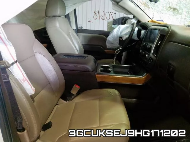 3GCUKSEJ9HG171202_5.webp