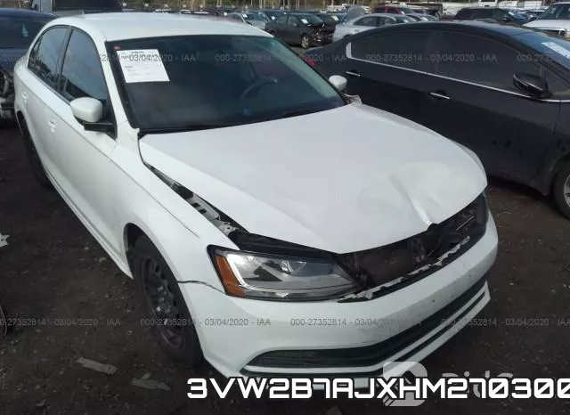3VW2B7AJXHM270300_1.webp