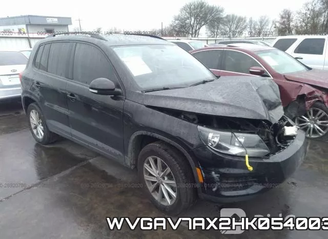 WVGAV7AX2HK054003_1.webp