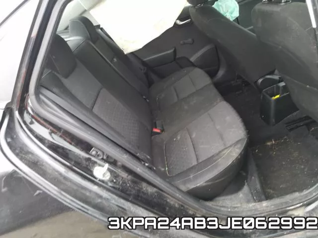 3KPA24AB3JE062992_6.webp