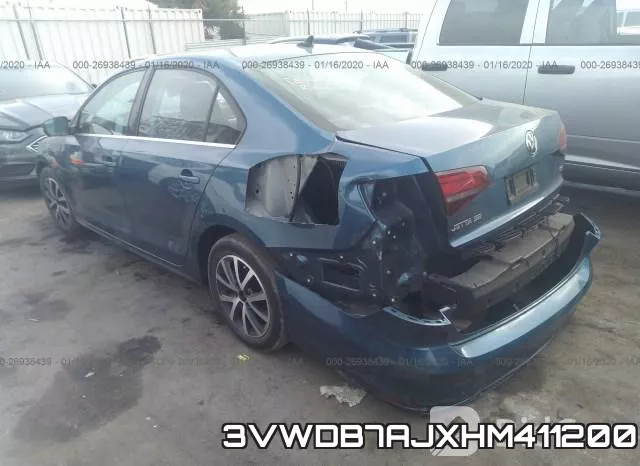 3VWDB7AJXHM411200_3.webp