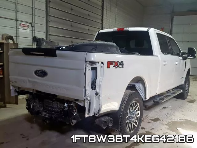 1FT8W3BT4KEG42186_4.webp