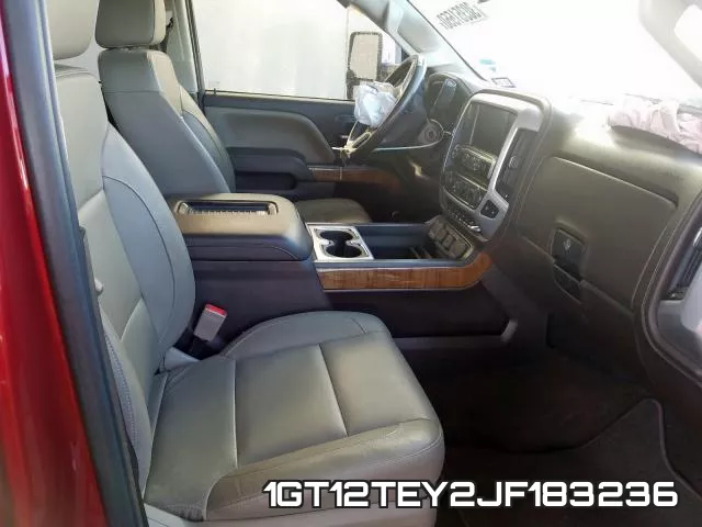 1GT12TEY2JF183236_5.webp