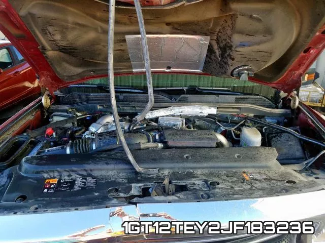 1GT12TEY2JF183236_7.webp