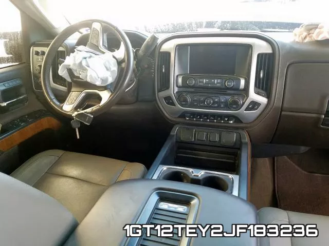 1GT12TEY2JF183236_9.webp