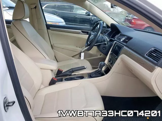1VWBT7A33HC074201_5.webp
