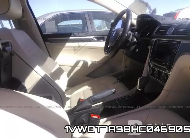 1VWDT7A38HC046905