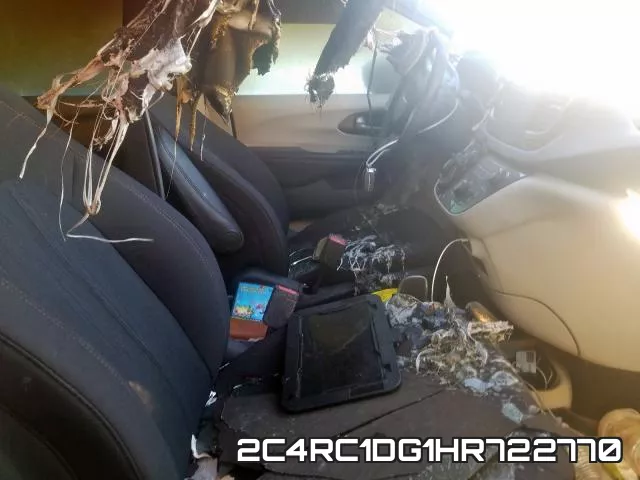2C4RC1DG1HR722770_5.webp