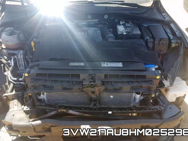 3VW217AU8HM025296_7.webp
