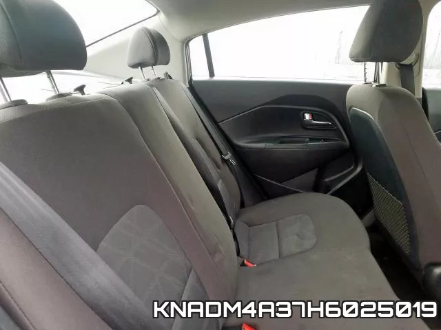 KNADM4A37H6025019_6.webp