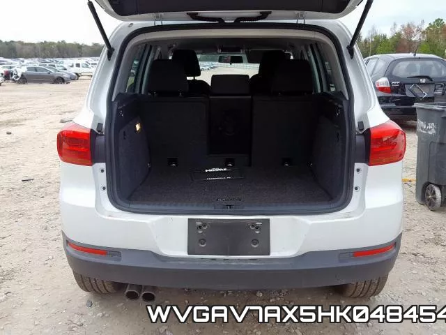 WVGAV7AX5HK048454_9.webp