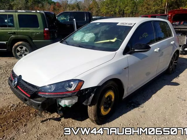 3VW447AU8HM065071_2.webp