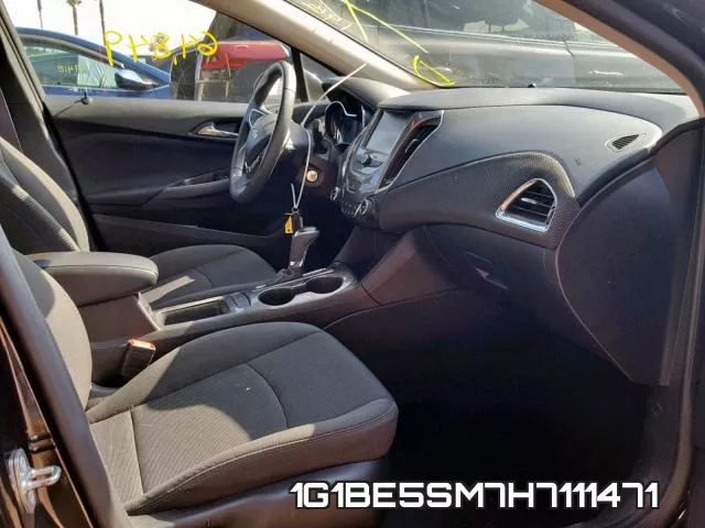 1G1BE5SM7H7111471_5.webp