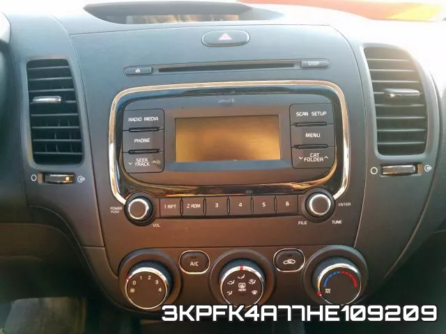 3KPFK4A77HE109209_9.webp