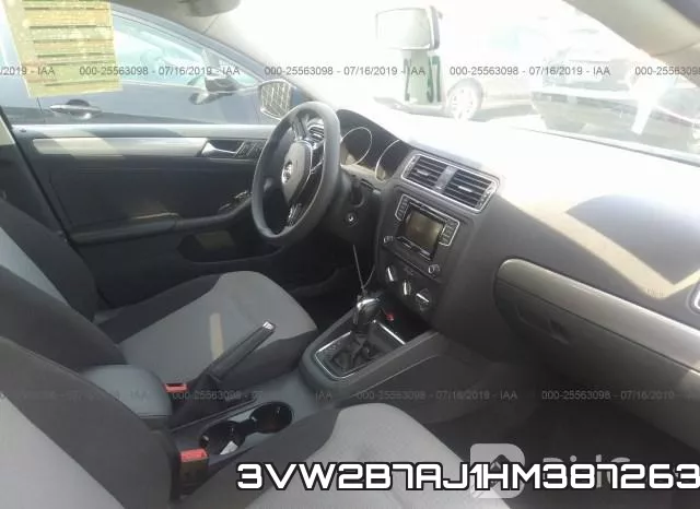 3VW2B7AJ1HM387263_5.webp