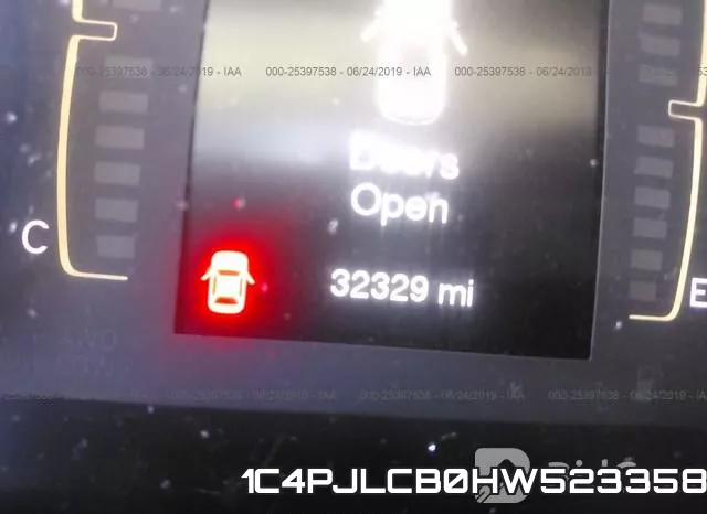 1C4PJLCB0HW523358