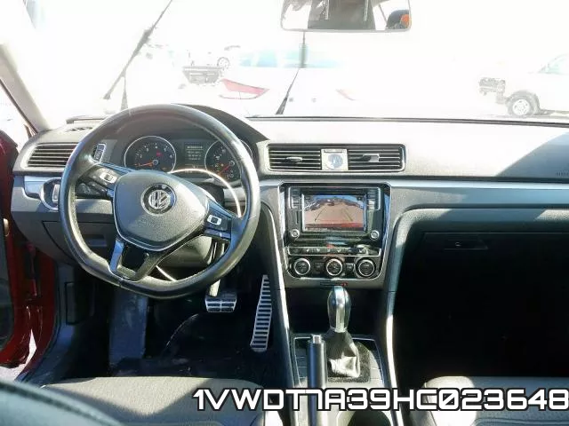 1VWDT7A39HC023648_9.webp