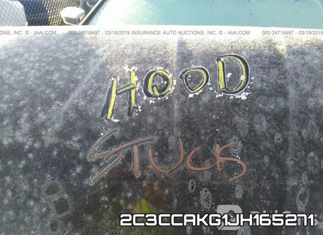 2C3CCAKG1JH165271_10.webp