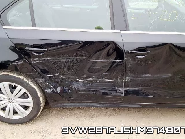 3VW2B7AJ5HM374807_9.webp