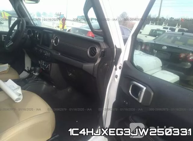 1C4HJXEG3JW250331_5.webp