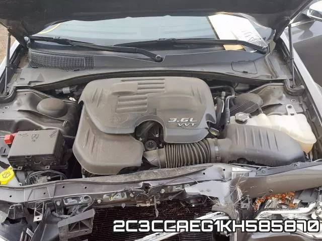 2C3CCAEG1KH585870_7.webp