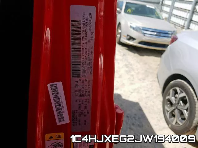 1C4HJXEG2JW194009_10.webp