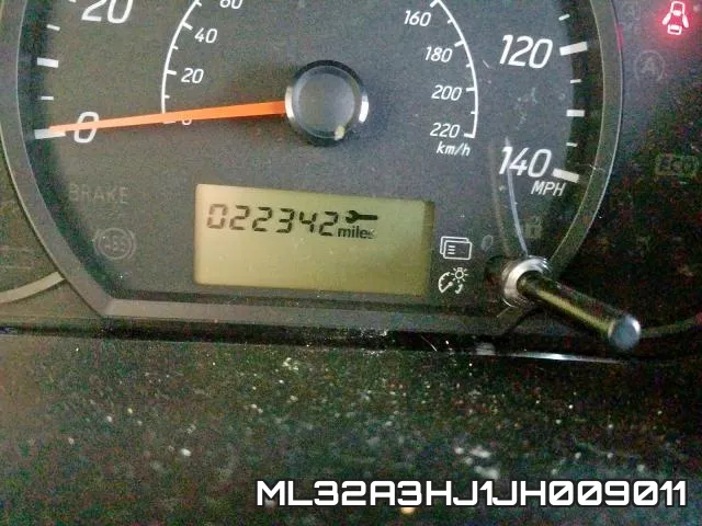 ML32A3HJ1JH009011_8.webp