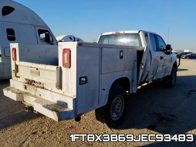 1FT8X3B69JEC93483_4.webp