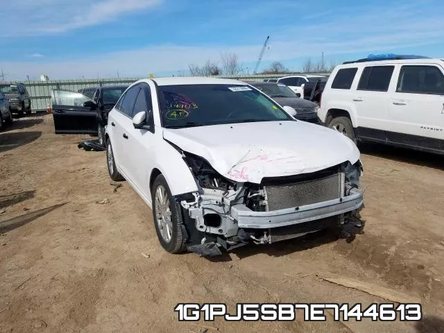 1G1PJ5SB7E7144613