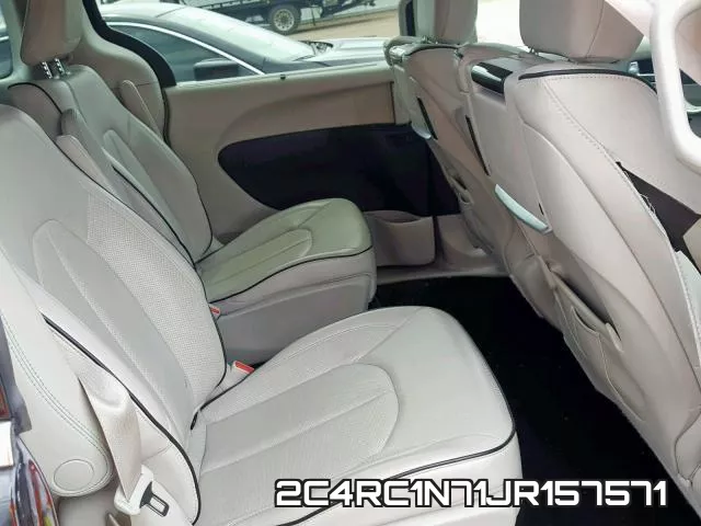 2C4RC1N71JR157571_6.webp
