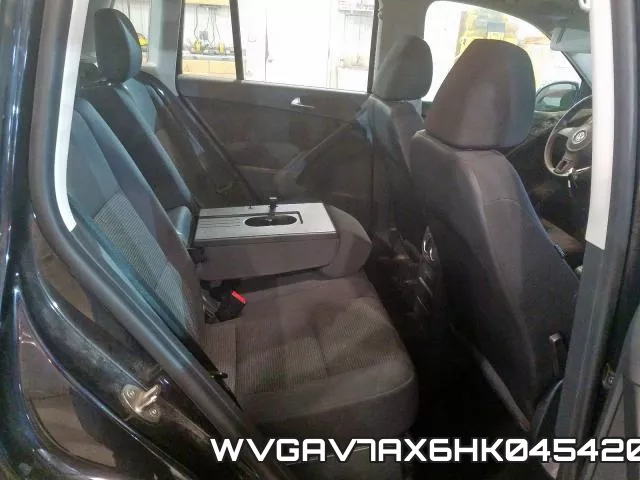 WVGAV7AX6HK045420