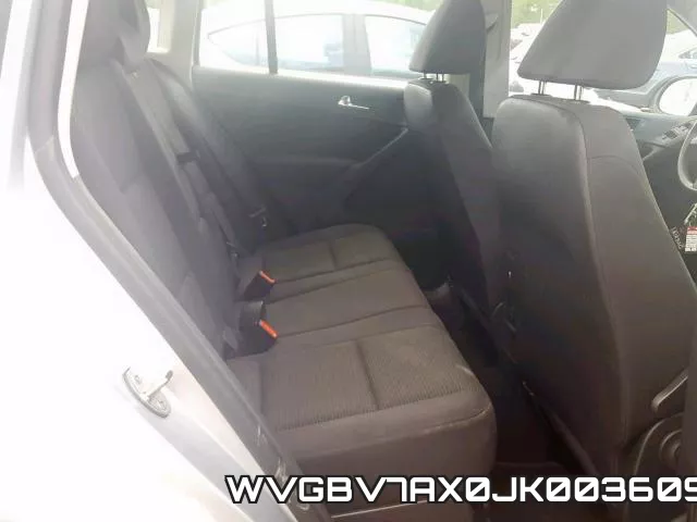 WVGBV7AX0JK003609_6.webp