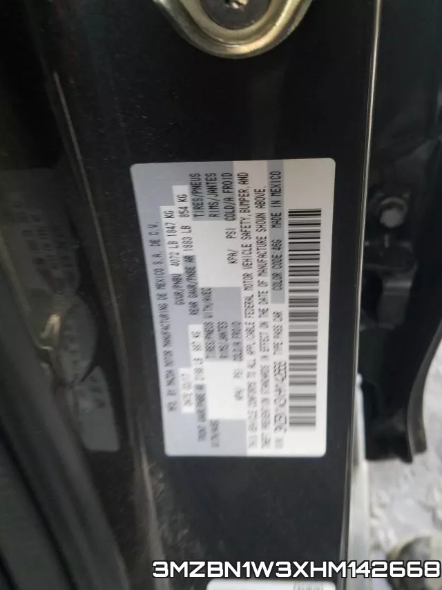 3MZBN1W3XHM142668_10.webp