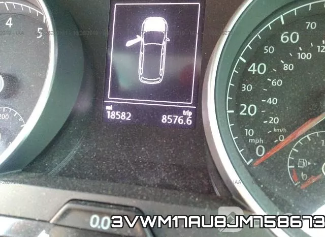 3VWM17AU8JM758673_7.webp