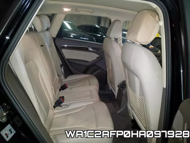 WA1C2AFP0HA097928_6.webp