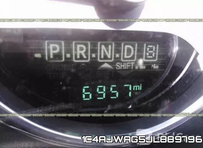 1C4AJWAG5JL889796_7.webp