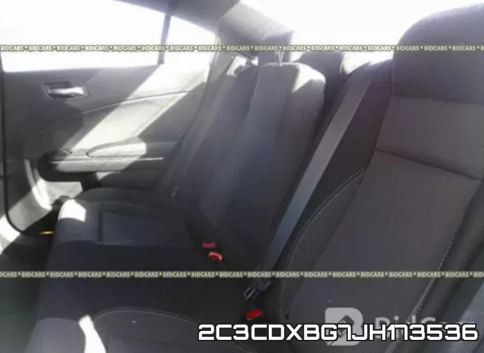 2C3CDXBG7JH173536_8.webp