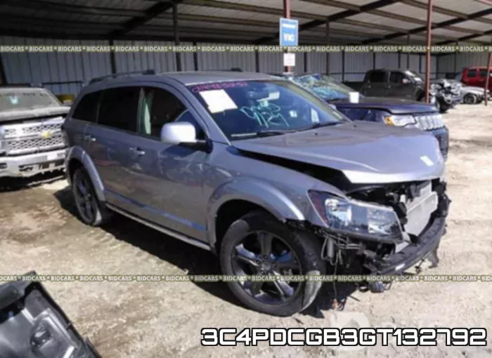 3C4PDCGB3GT132792