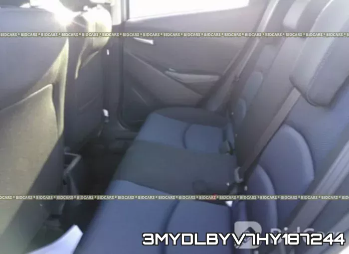 3MYDLBYV7HY187244_8.webp