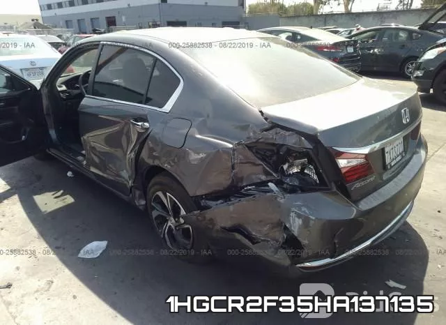 1HGCR2F35HA137135_3.webp